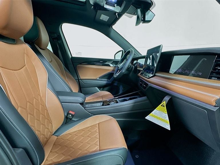 2026 Volkswagen Tiguan 2.0T SEL R-Line