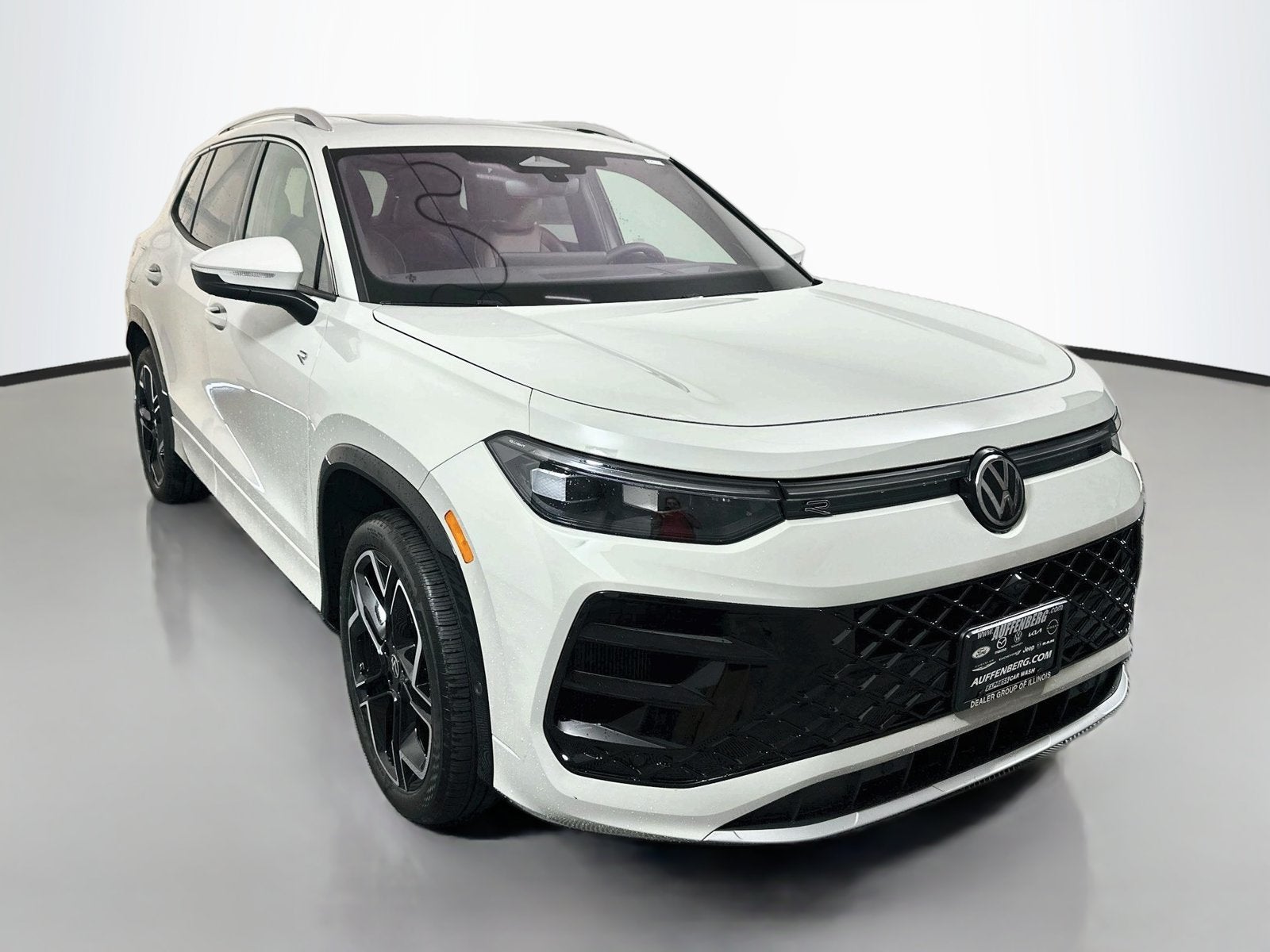 2026 Volkswagen Tiguan 2.0T SEL R-Line Turbo