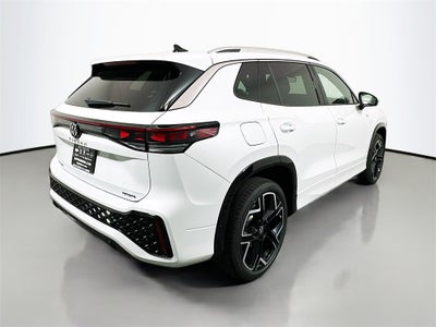 2026 Volkswagen Tiguan 2.0T SEL R-Line