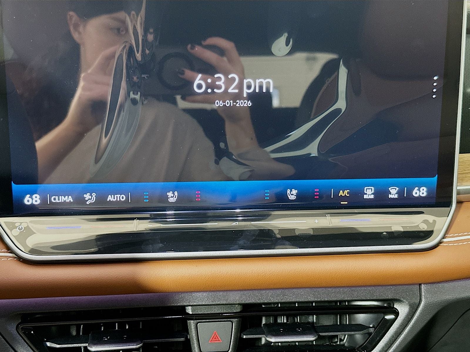 2026 Volkswagen Tiguan 2.0T SEL R-Line