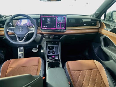 2026 Volkswagen Tiguan 2.0T SEL R-Line Turbo