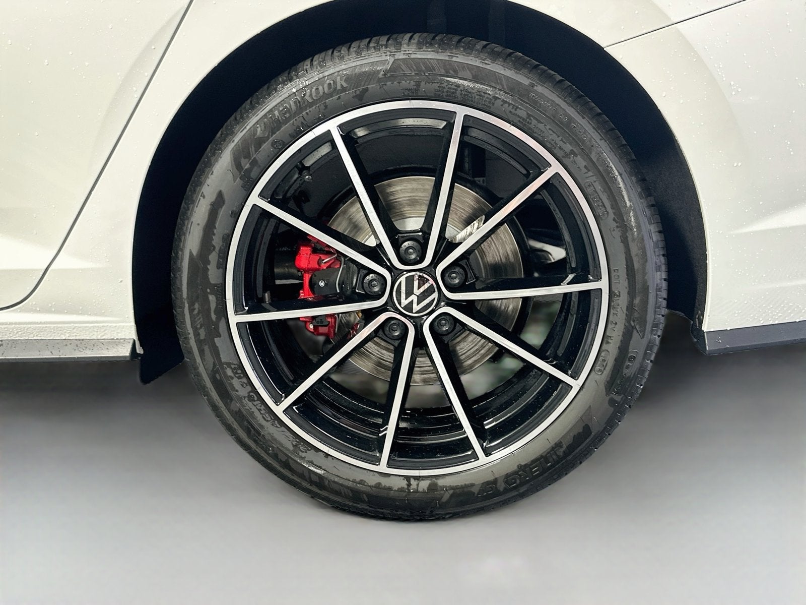 2027 Volkswagen Jetta GLI 2.0T Autobahn