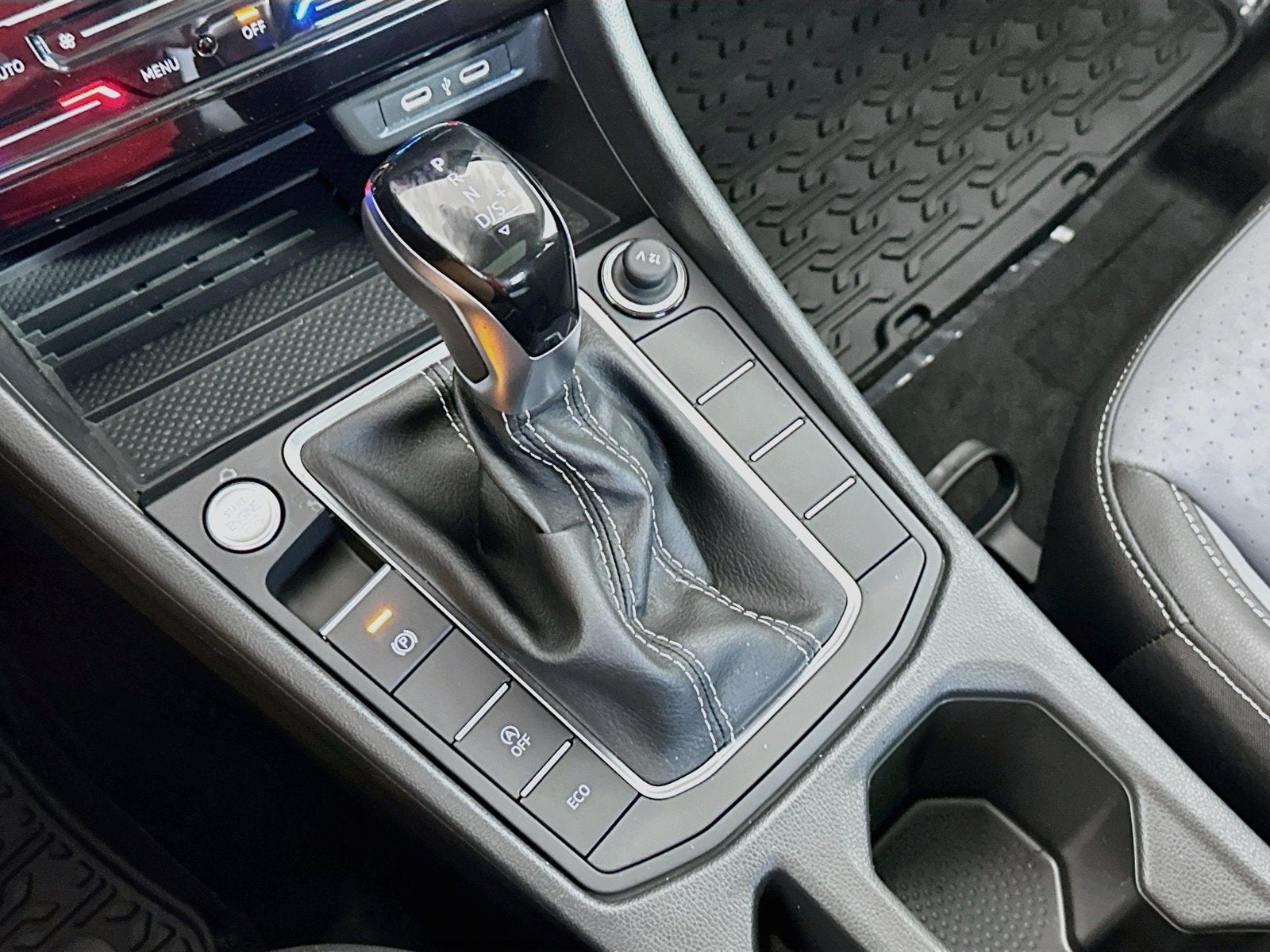 2027 Volkswagen Jetta 1.5T SE