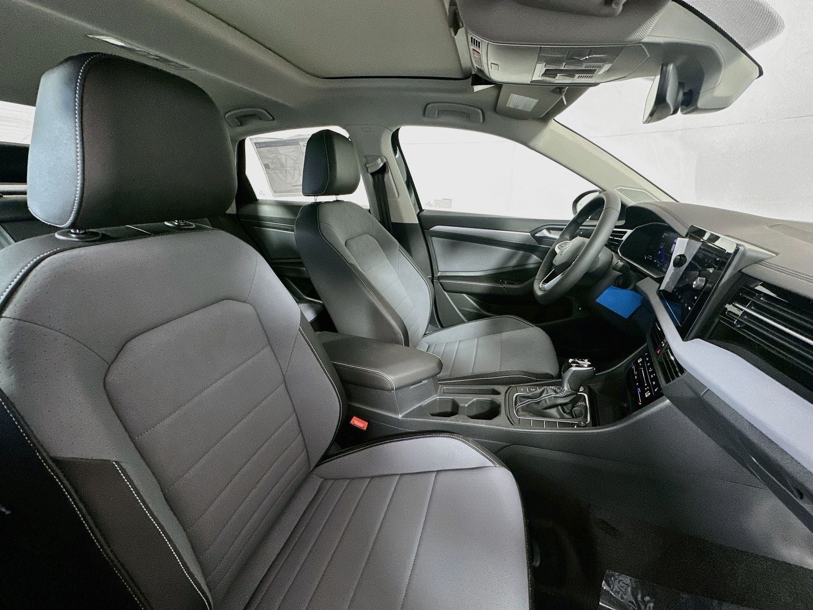 2027 Volkswagen Jetta 1.5T SE