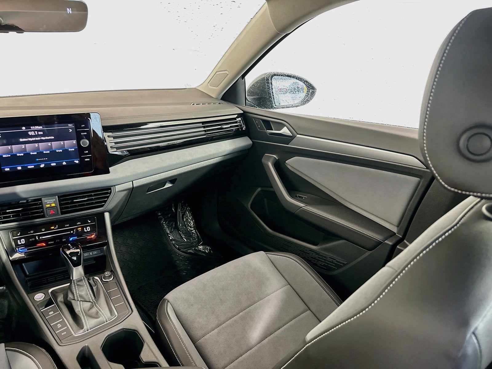 2027 Volkswagen Jetta 1.5T SE