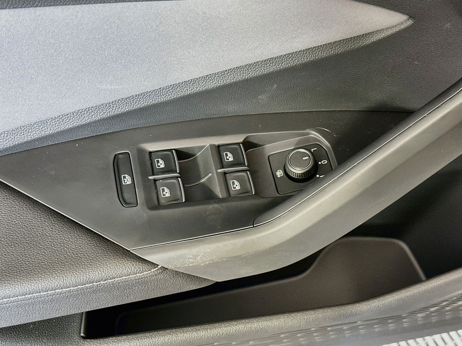 2027 Volkswagen Jetta 1.5T SE