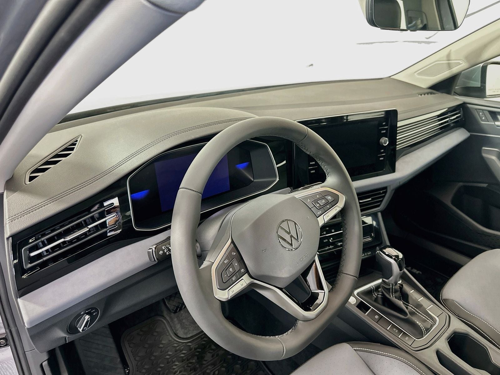 2027 Volkswagen Jetta 1.5T SE