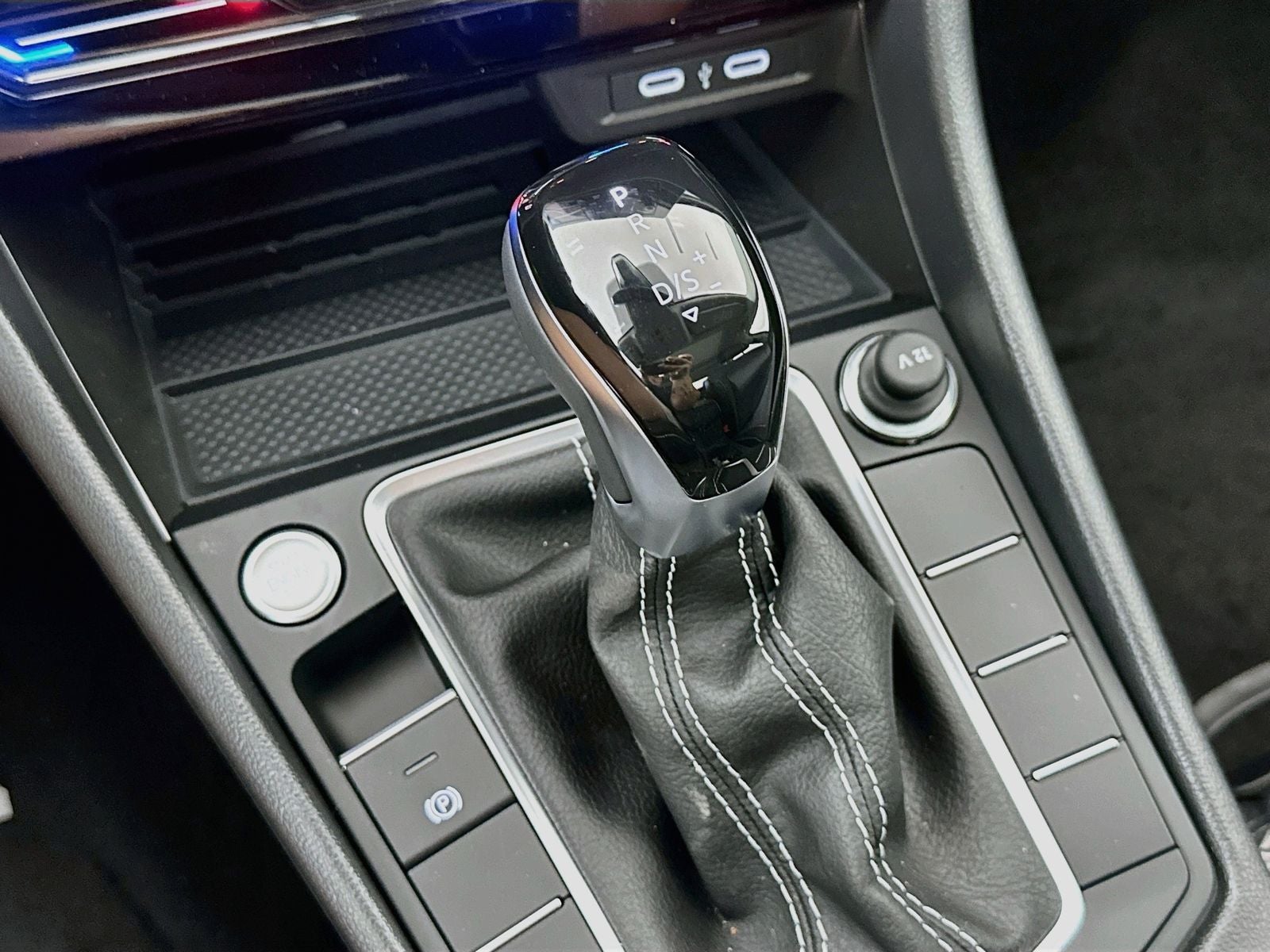 2027 Volkswagen Jetta 1.5T SE