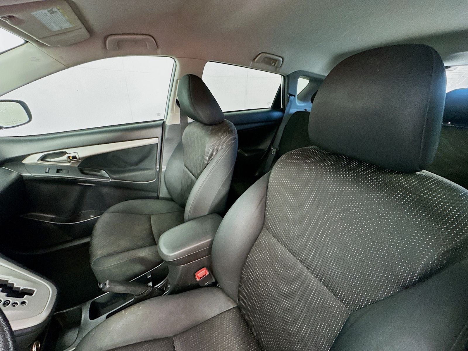 2010 Pontiac Vibe w/1SA