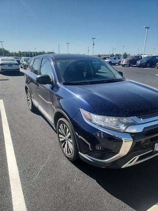 2019 Mitsubishi Outlander ES