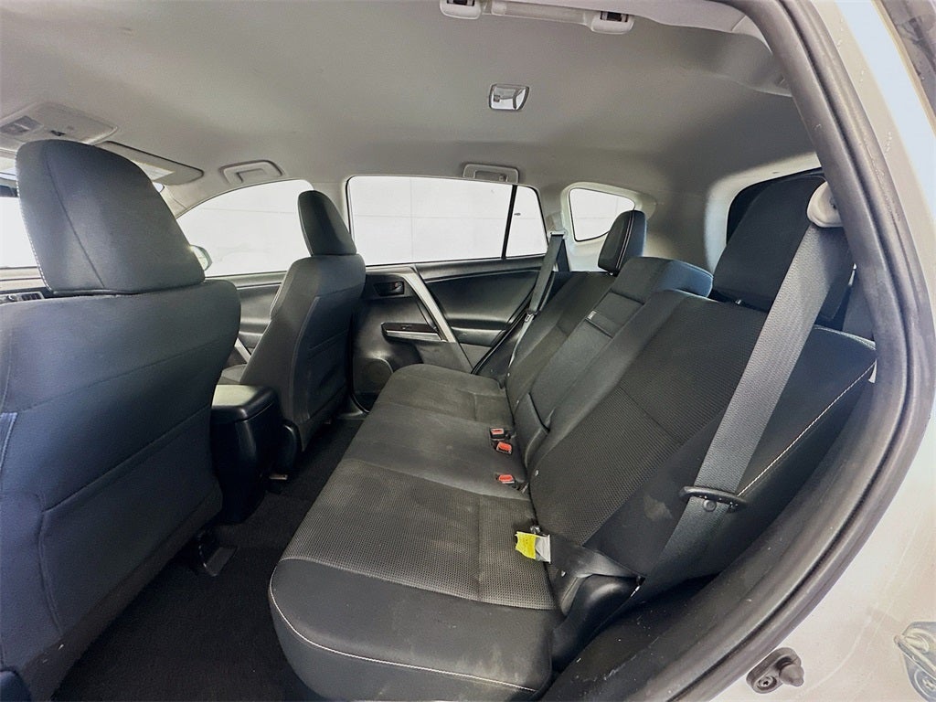 2018 Toyota RAV4 Hybrid LE