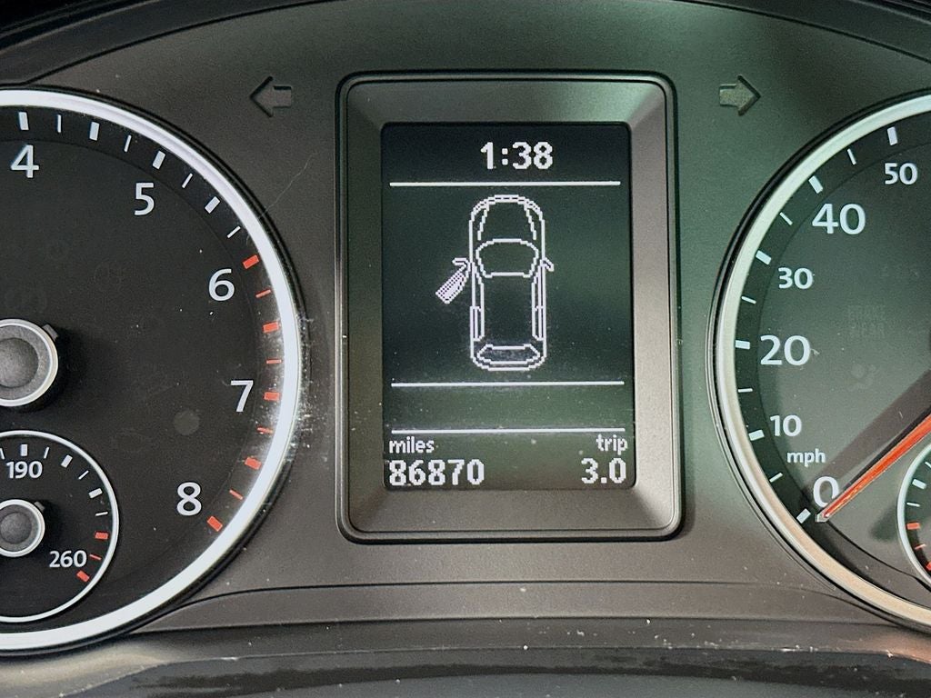 2011 Volkswagen Tiguan SE