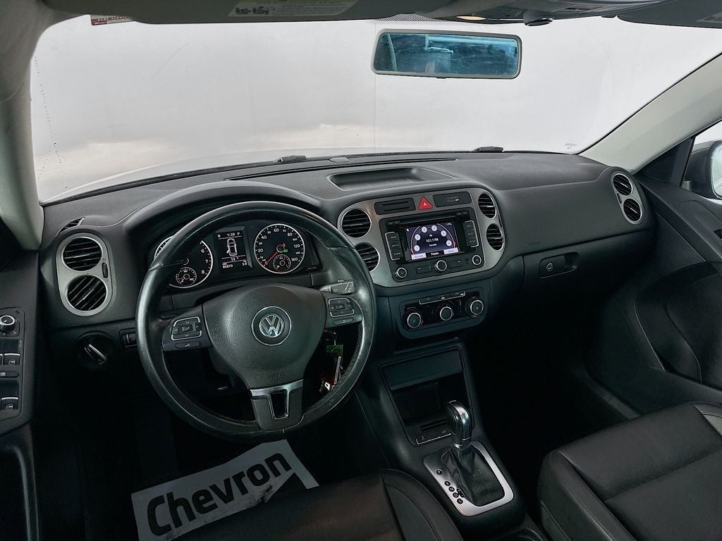 2011 Volkswagen Tiguan SE