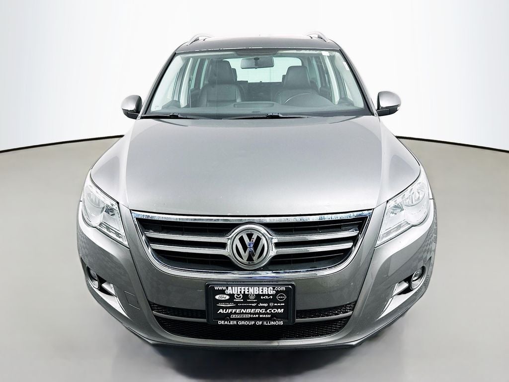 2011 Volkswagen Tiguan SE