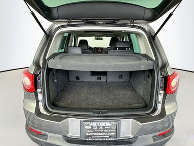 2011 Volkswagen Tiguan SE