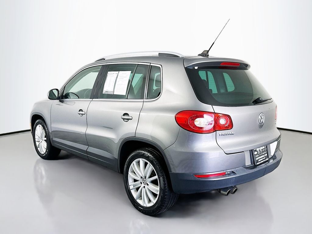 2011 Volkswagen Tiguan SE