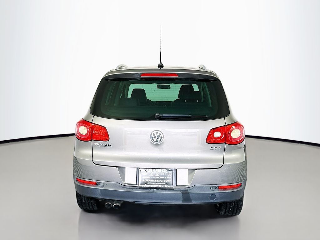2011 Volkswagen Tiguan SE