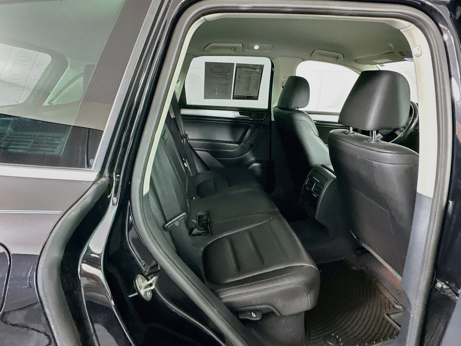 2016 Volkswagen Touareg Sport