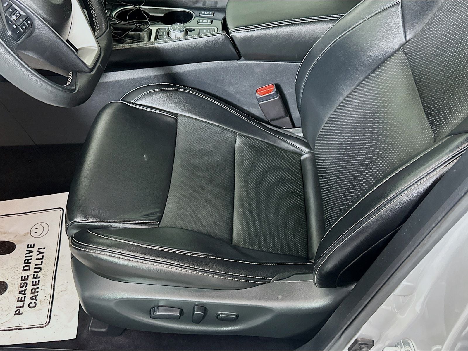 2022 Nissan Maxima SV