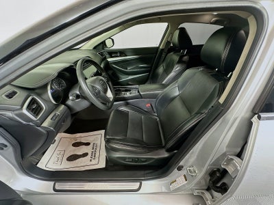 2022 Nissan Maxima SV