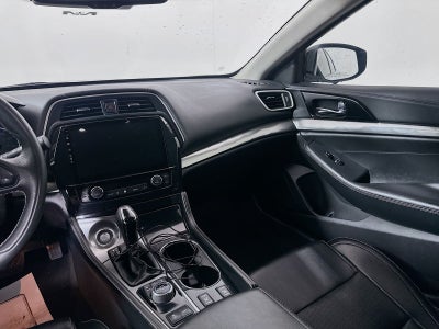2022 Nissan Maxima SV