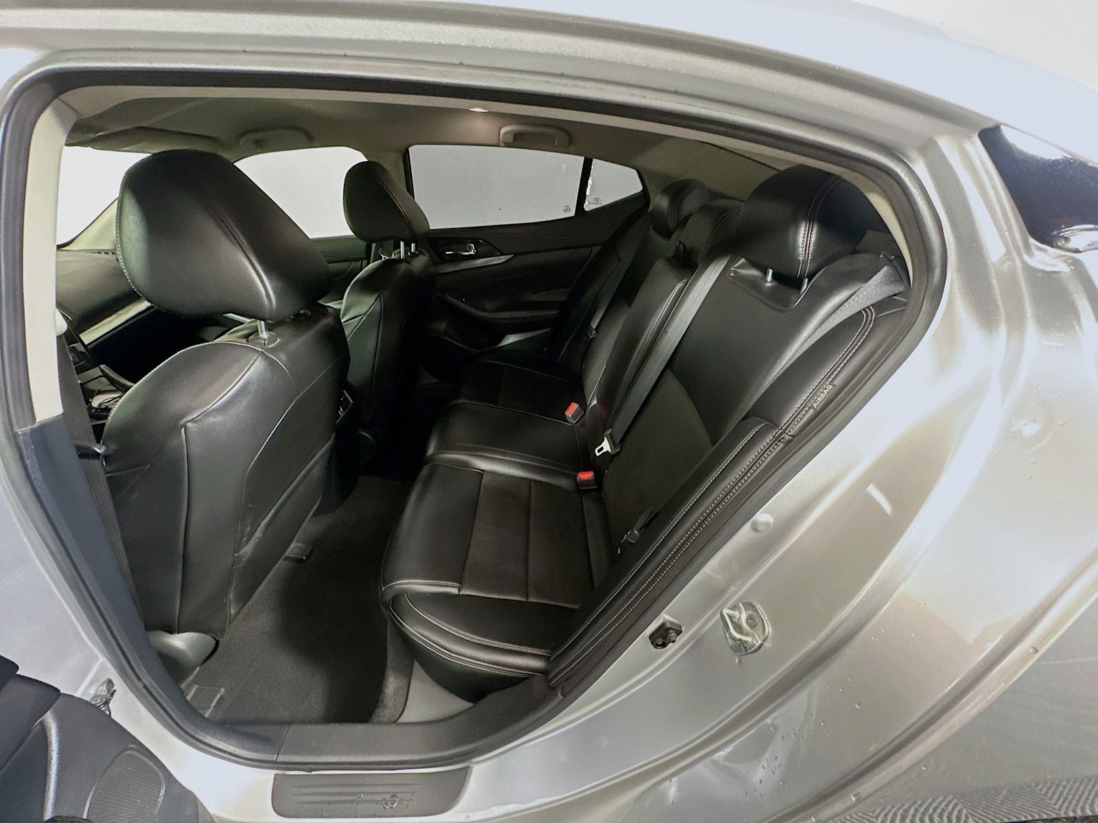 2022 Nissan Maxima SV