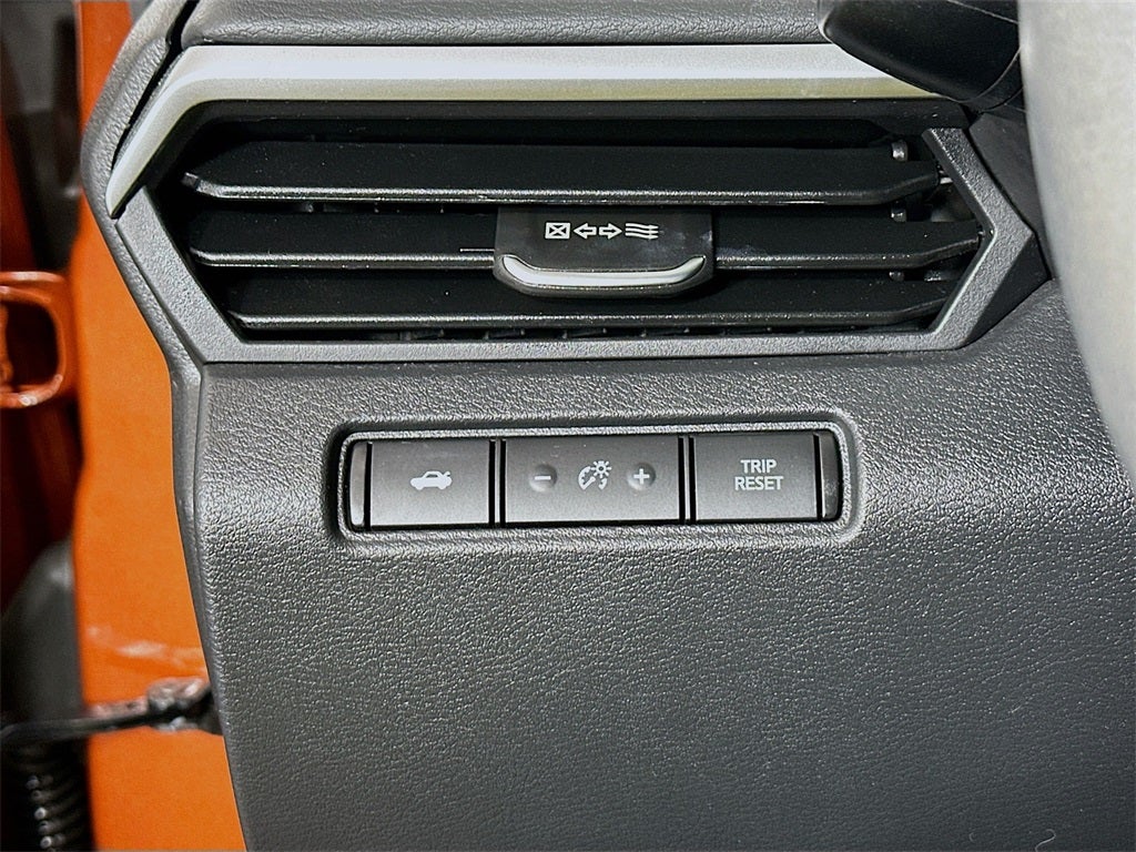 2022 Nissan Altima 2.0 SR