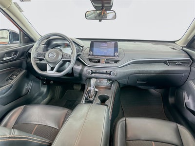 2022 Nissan Altima 2.0 SR
