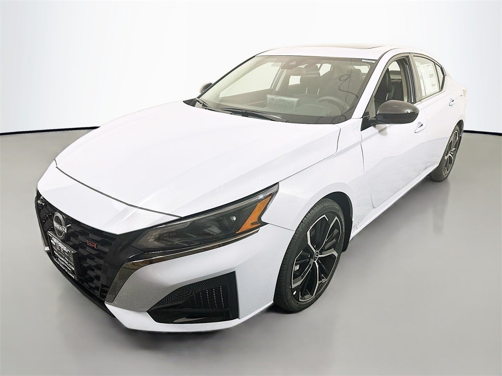 2025 Nissan Altima 2.5 SR