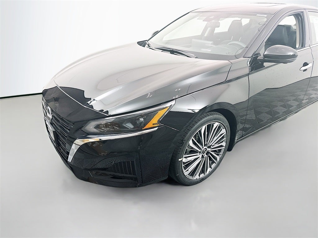 2025 Nissan Altima 2.5 SL