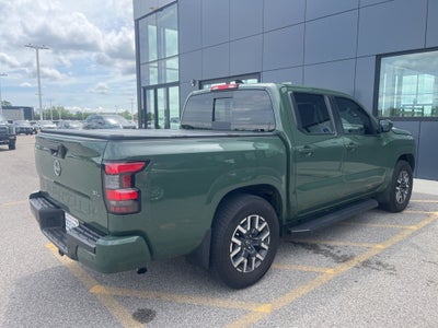 2024 Nissan Frontier SL