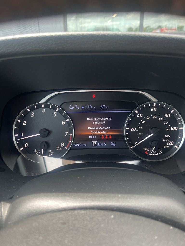 2024 Nissan Frontier SL