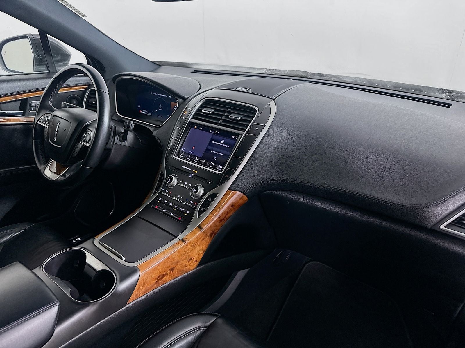 2019 Lincoln Nautilus Select