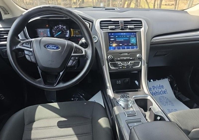 2020 Ford Fusion Hybrid SE