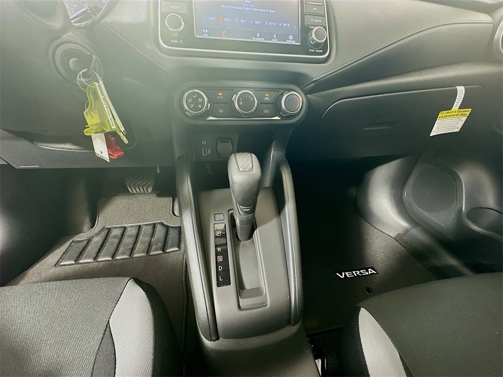 2025 Nissan Versa 1.6 S