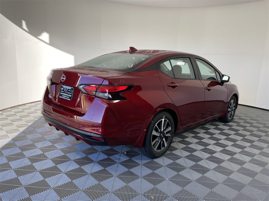 2025 Nissan Versa 1.6 SV