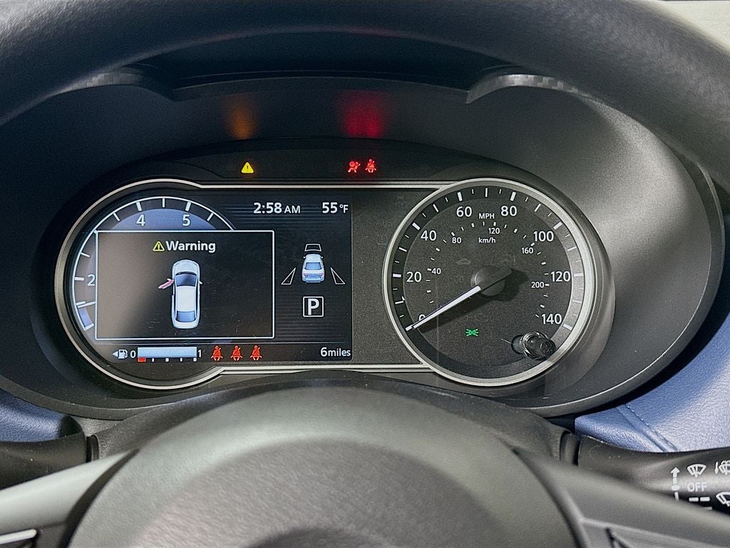 2025 Nissan Versa 1.6 SV