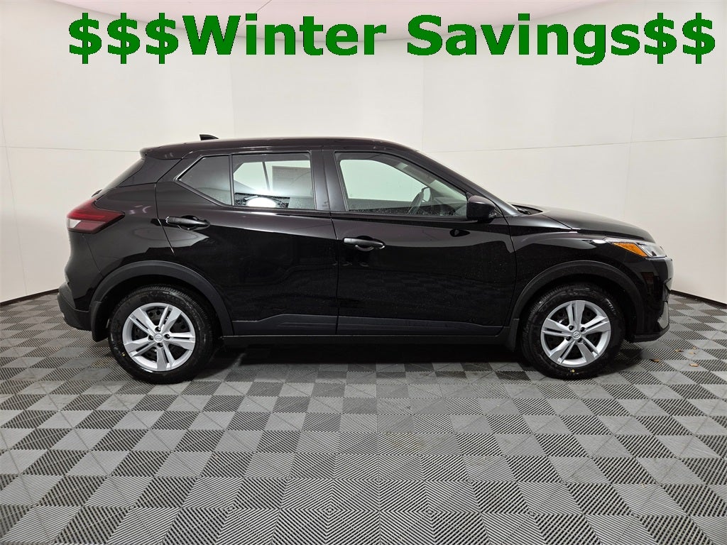 2025 Nissan Kicks Play S