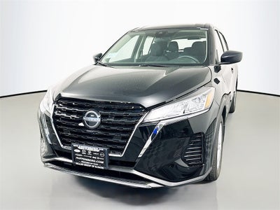 2025 Nissan Kicks Play S