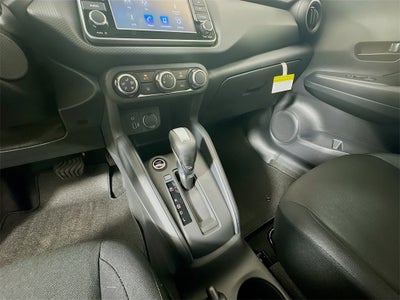 2025 Nissan Kicks Play S