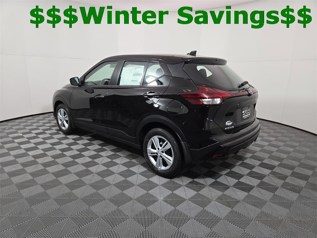 2025 Nissan Kicks Play S