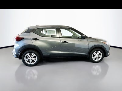 2025 Nissan Kicks Play S
