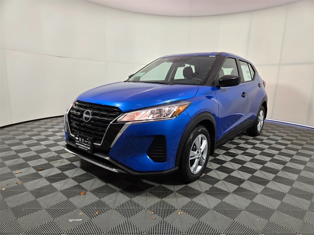 2025 Nissan Kicks Play S