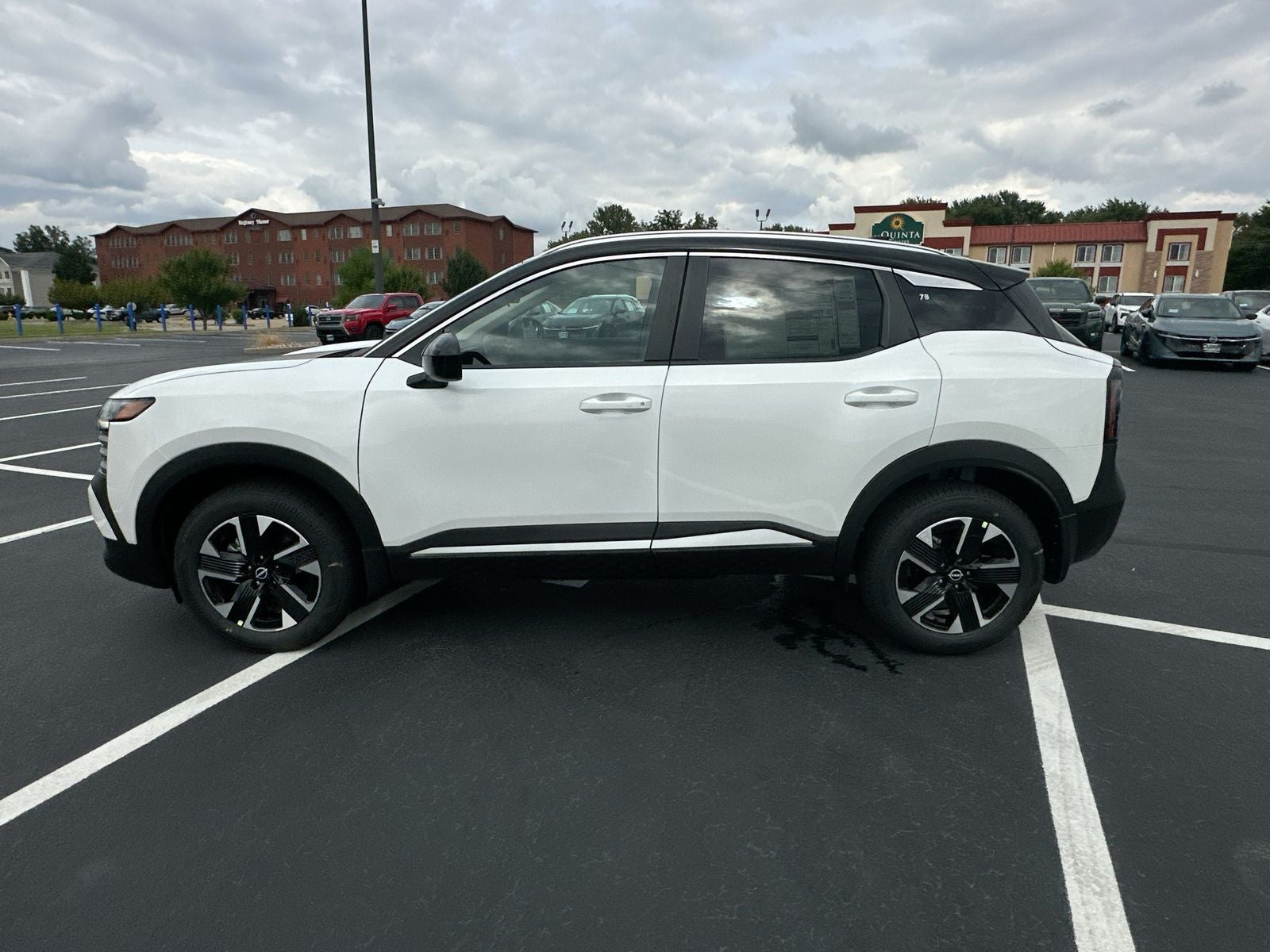 2027 Nissan Kicks SV