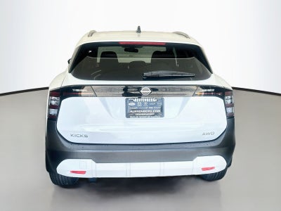 2027 Nissan Kicks SV