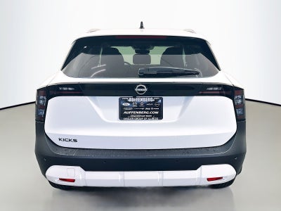 2026 Nissan Kicks SV
