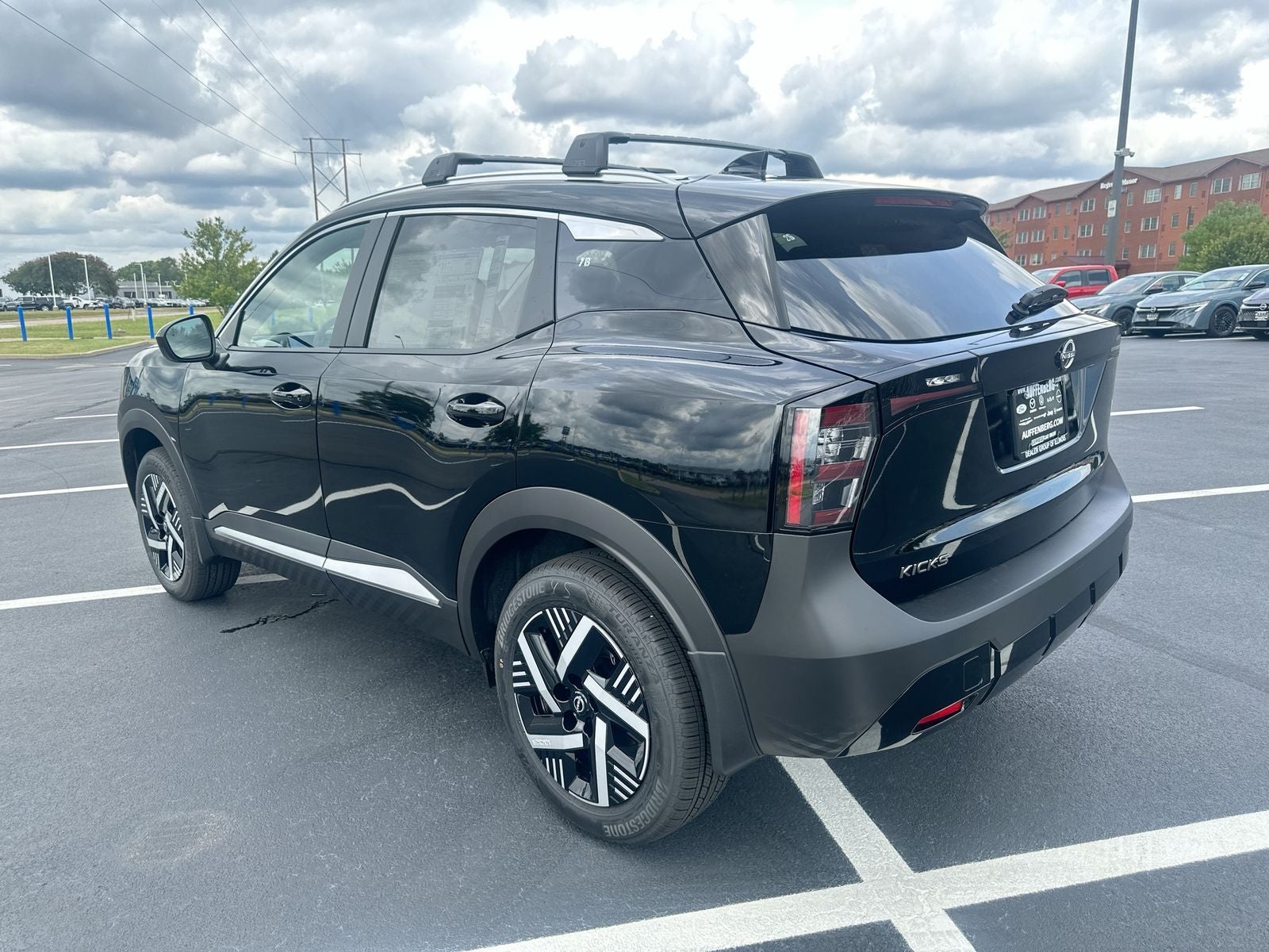 2027 Nissan Kicks SV