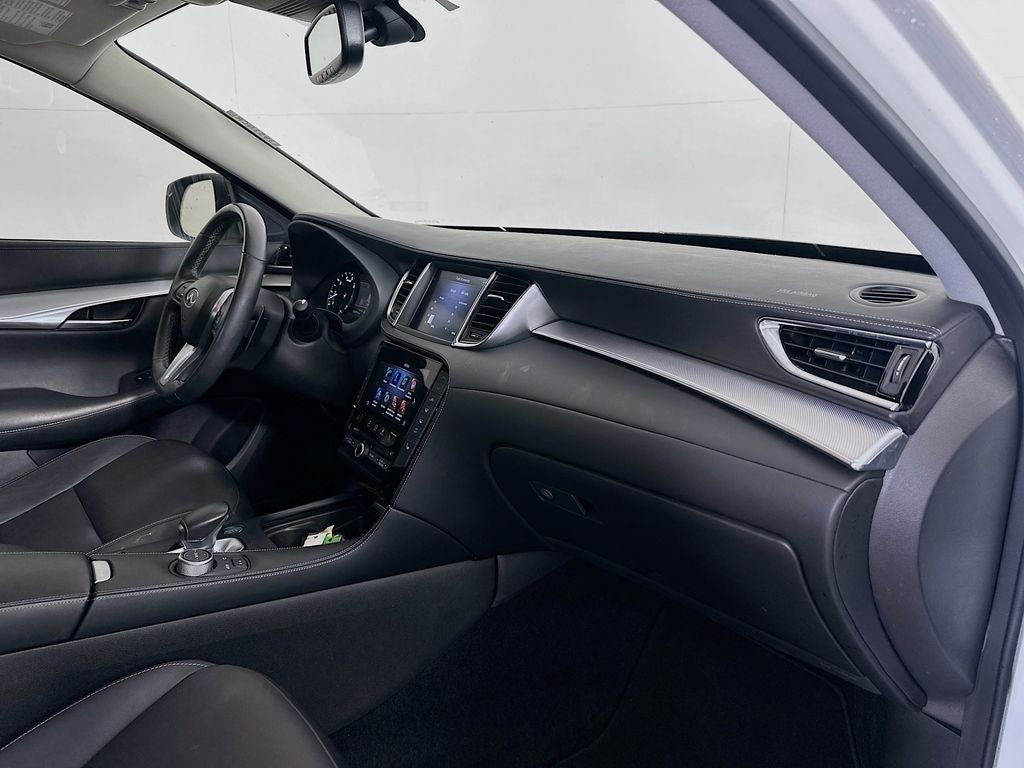 2021 INFINITI QX50 LUXE