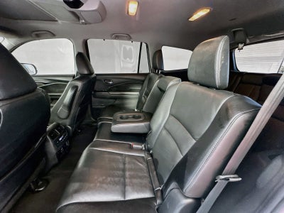 2019 Honda Pilot Touring 8 Passenger