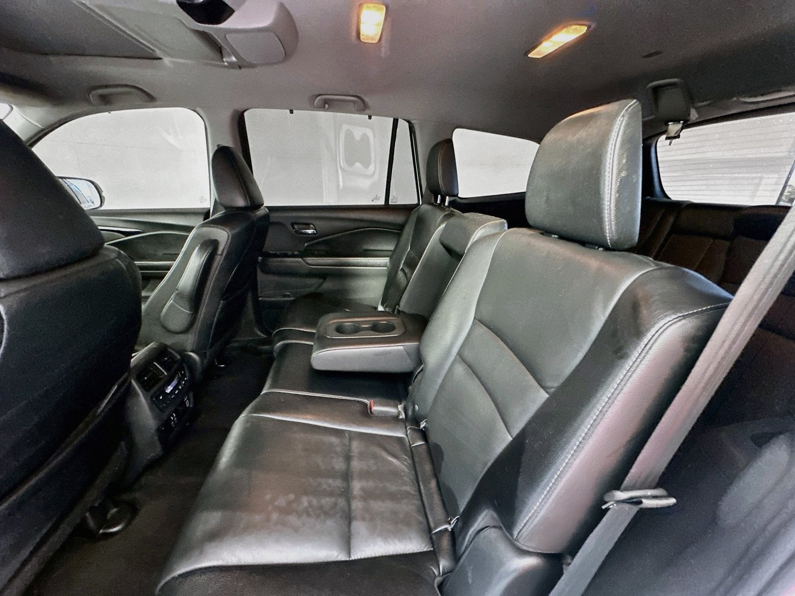 2019 Honda Pilot Touring 8 Passenger